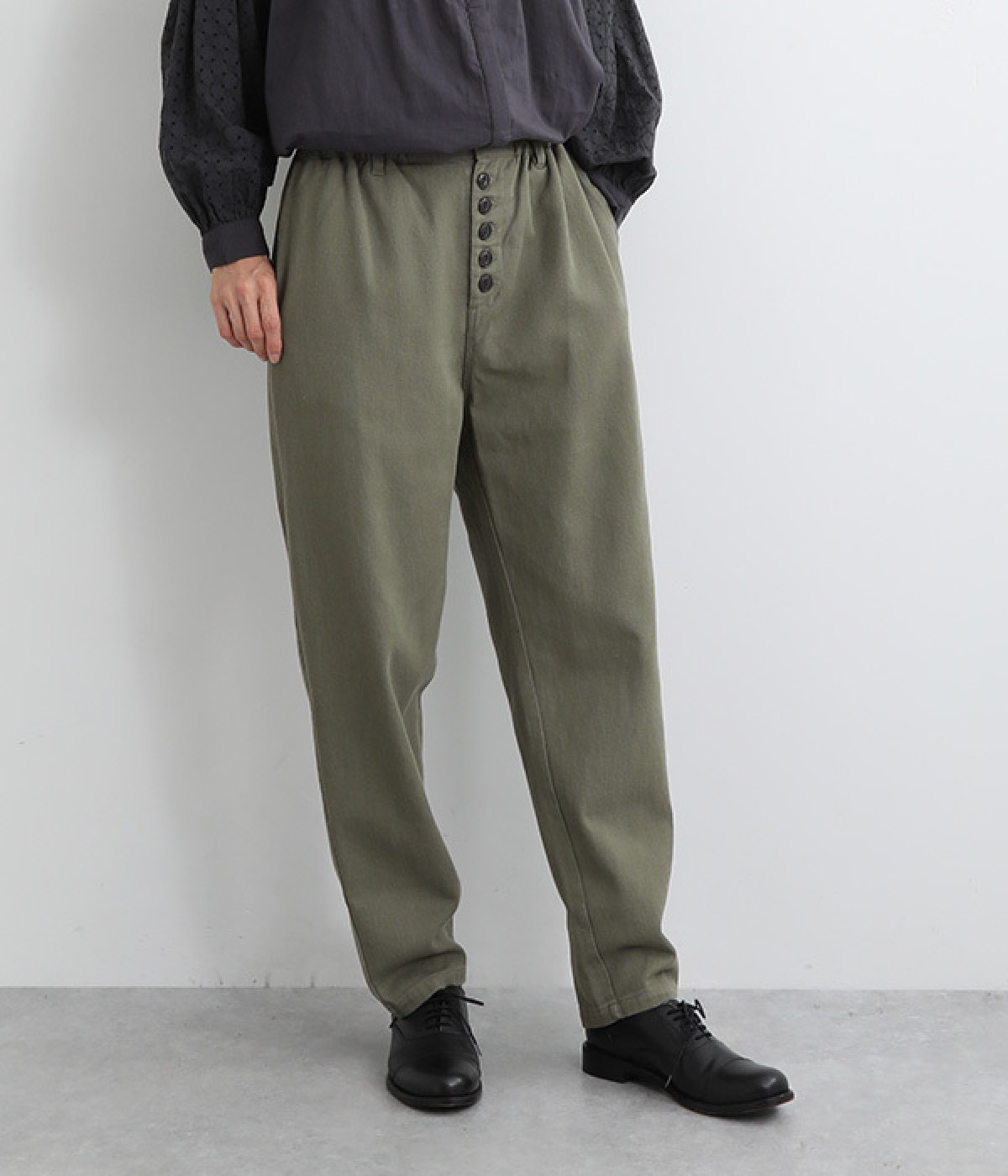 コットンかつらぎ前ボタンチノパンツ(カーキ-L)