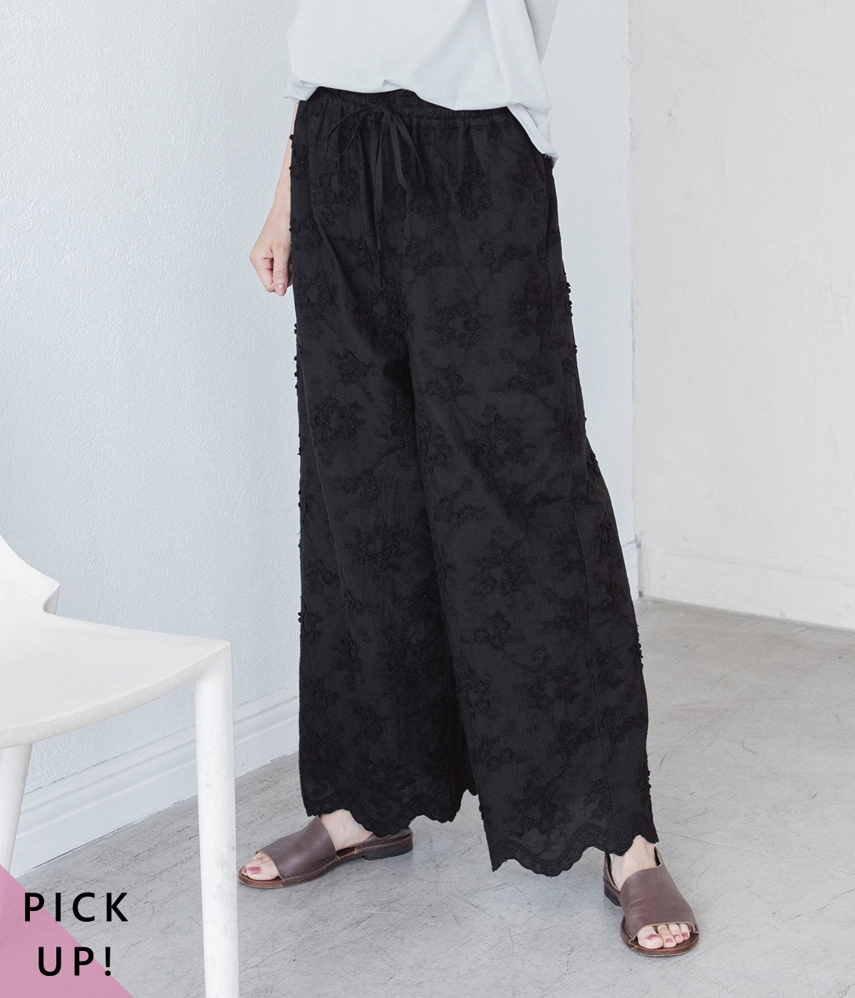別注｜立体フラワー刺繍パンツ(ブラック-ONESIZE)