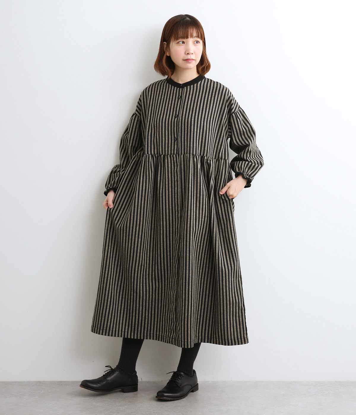 コットンリネン混ストライプ切り替え配色ワンピース(ブラック-L)
