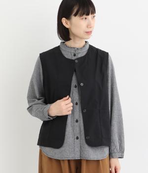 コットンダンプバイオウォッシュ加工パッチポケットベスト(クロ-L)