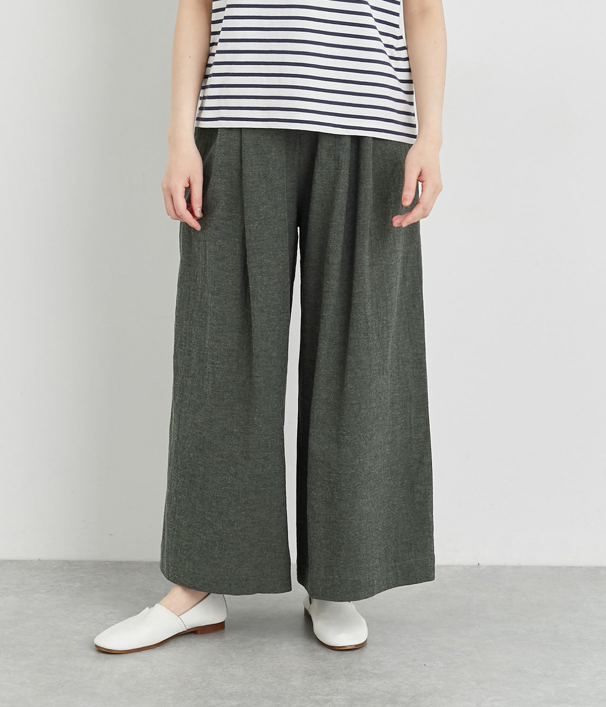 コットンシャンブレーセミワイドパンツ(チャコール-ONESIZE)