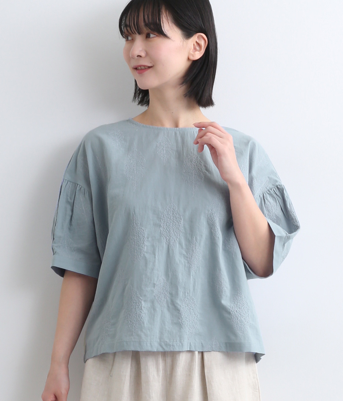 リーフ柄刺繍ブラウス(ブルー-ONESIZE)