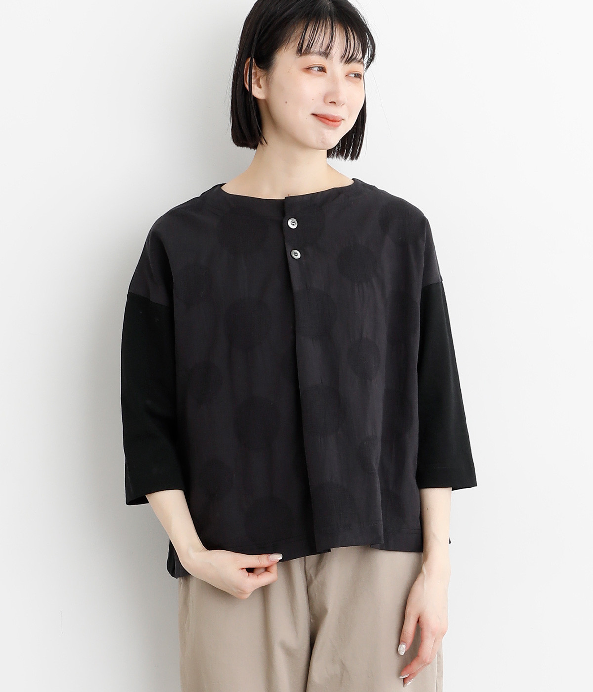 コットンリネンドットジャカード7分袖ブラウス(ブラック-ONESIZE)