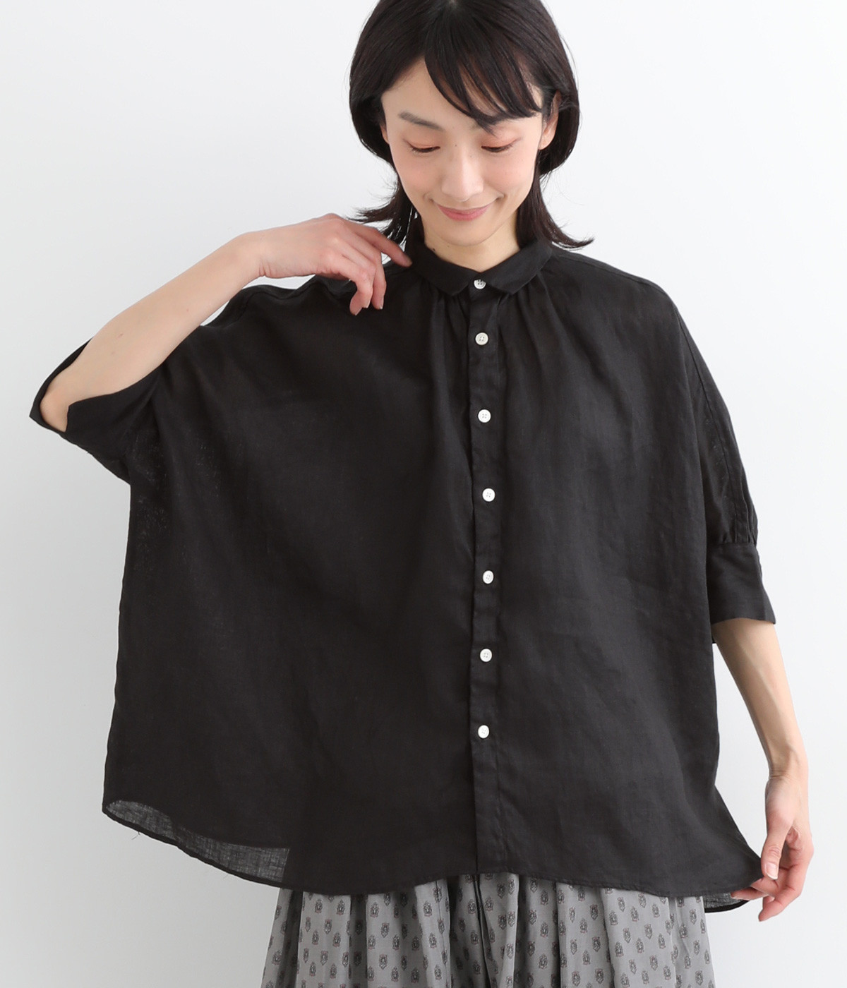 フレンチリネンシャンブレードルマンワイドブラウス(ブラック-ONESIZE)
