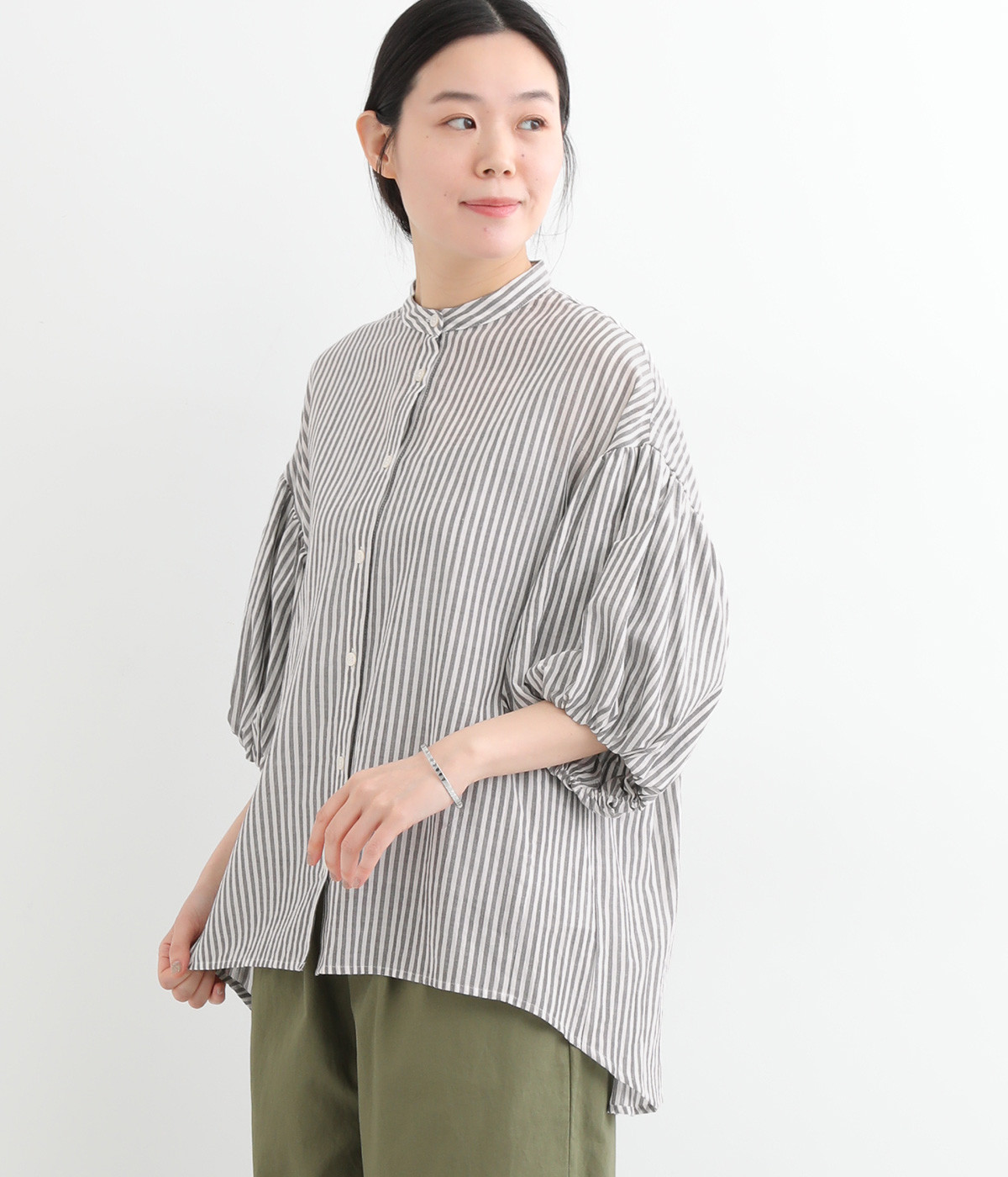 コットンワッシャーストライプパフスリーブブラウス(ブラック-ONESIZE)
