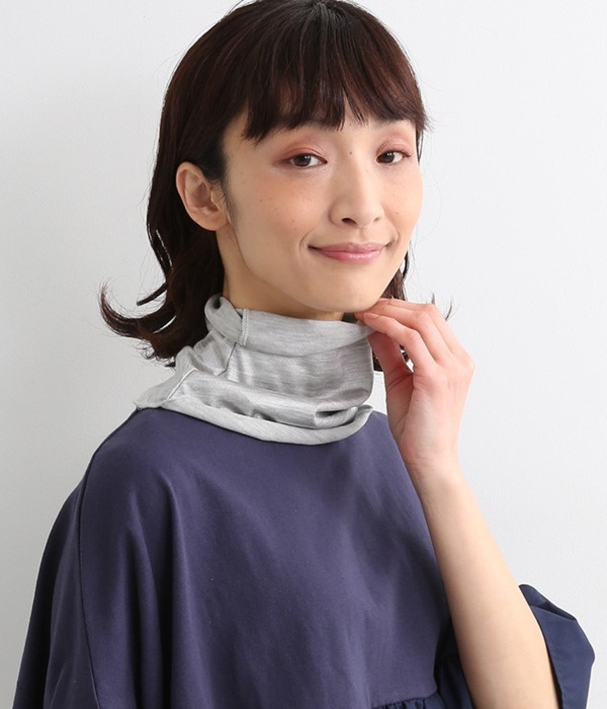 冷感シルクのネックカバー(銀色-ONESIZE)