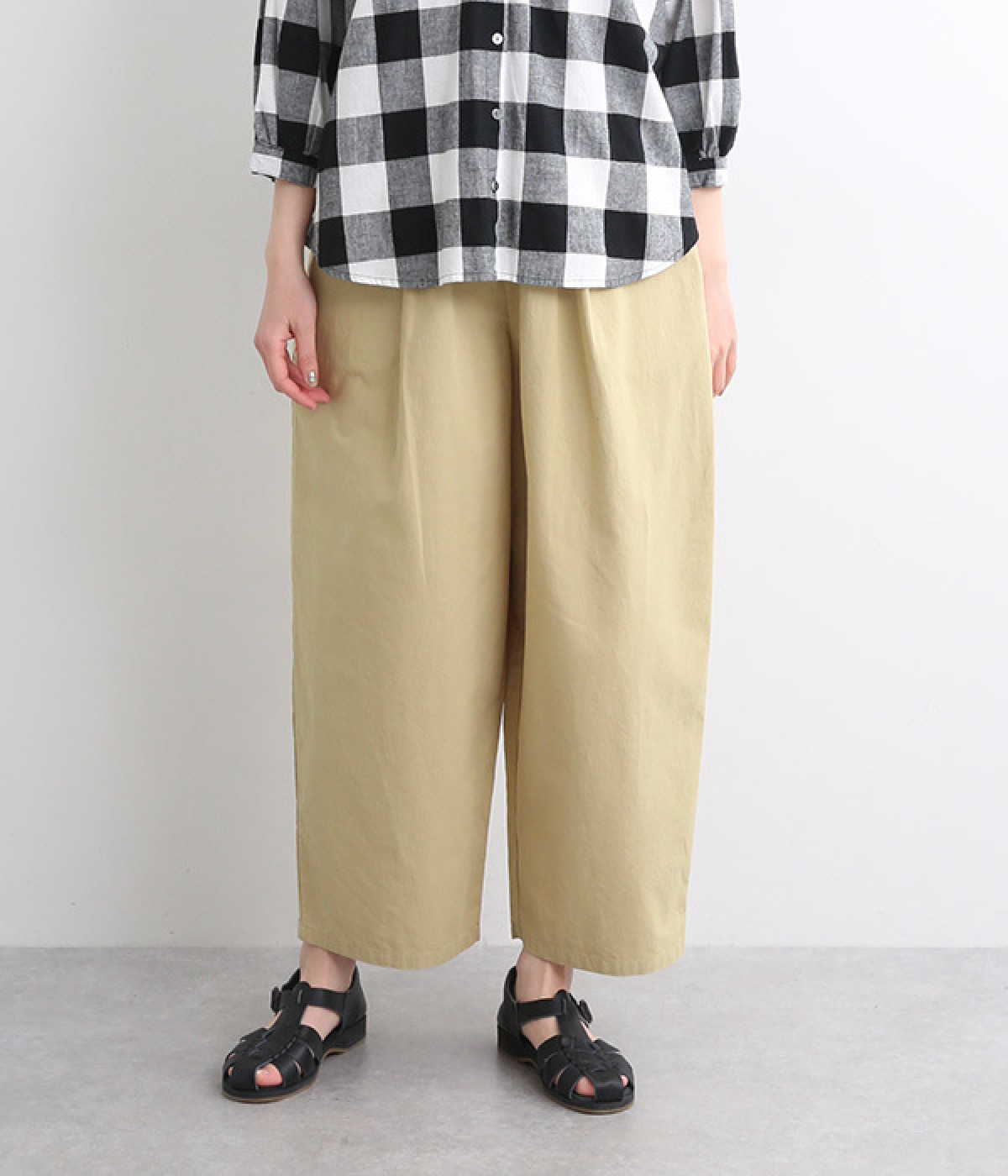 コットンリネンブロードワッシャーワイドテーパードパンツ(ベージュ-ONESIZE)