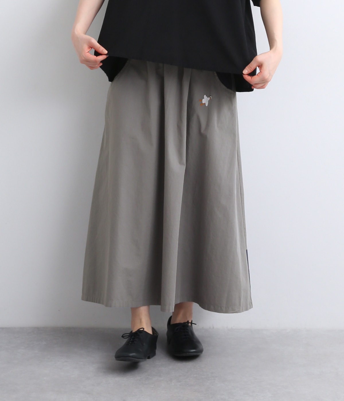 海ができるまで刺繍スカート(グレー-ONESIZE)