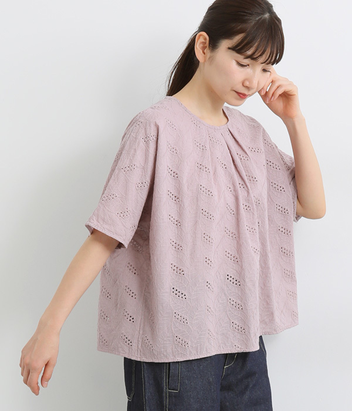 コットン透かし刺繍ドルマンブラウス(ラベンダー-ONESIZE)