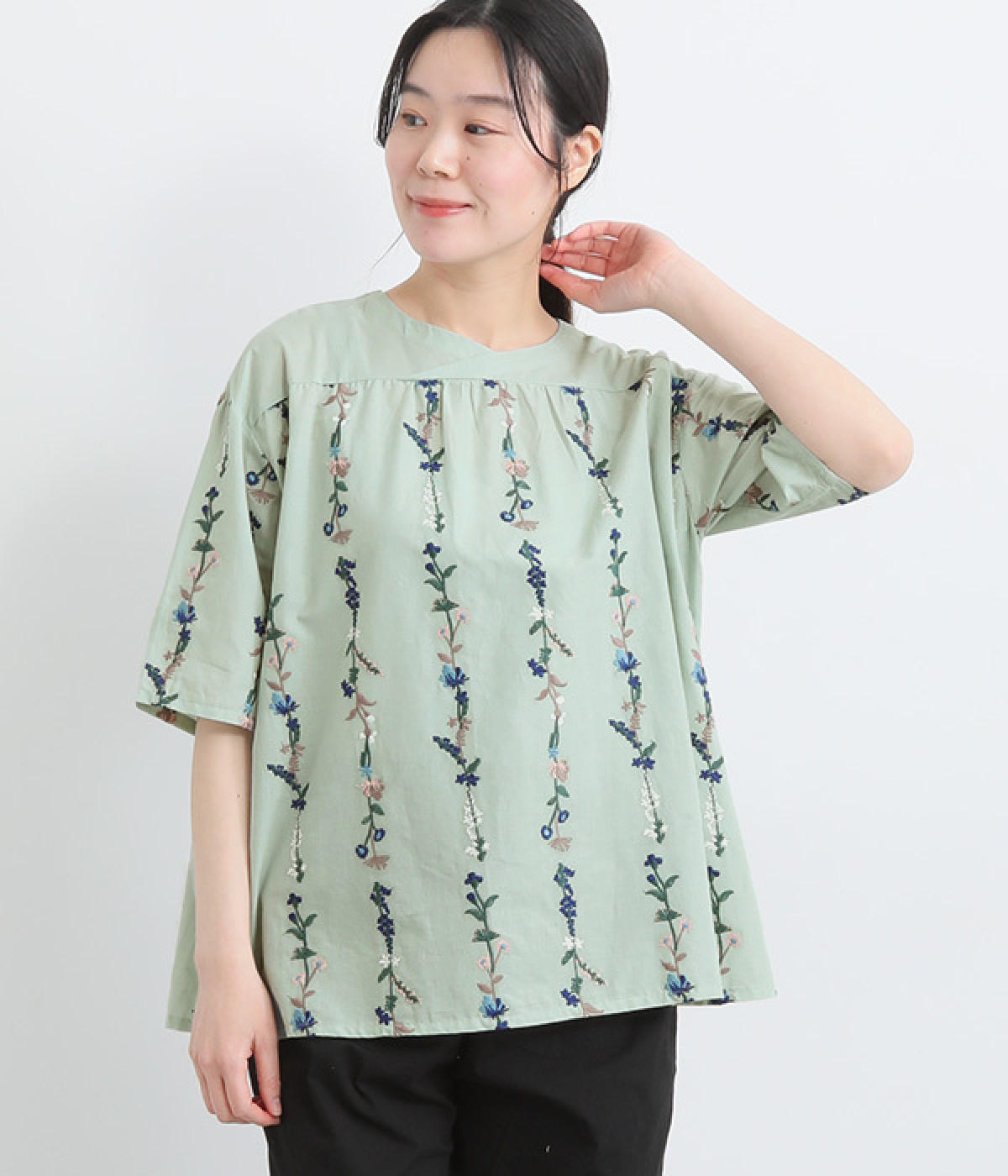 コットン花ストライプ総柄刺繍ブラウス(オリーブ-ONESIZE)