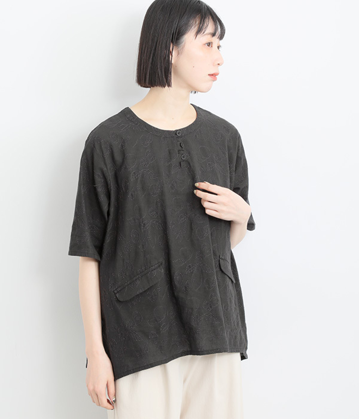 コットンリネンレモンとオレンジ総柄刺繍ブラウス(スミクロ-ONESIZE)