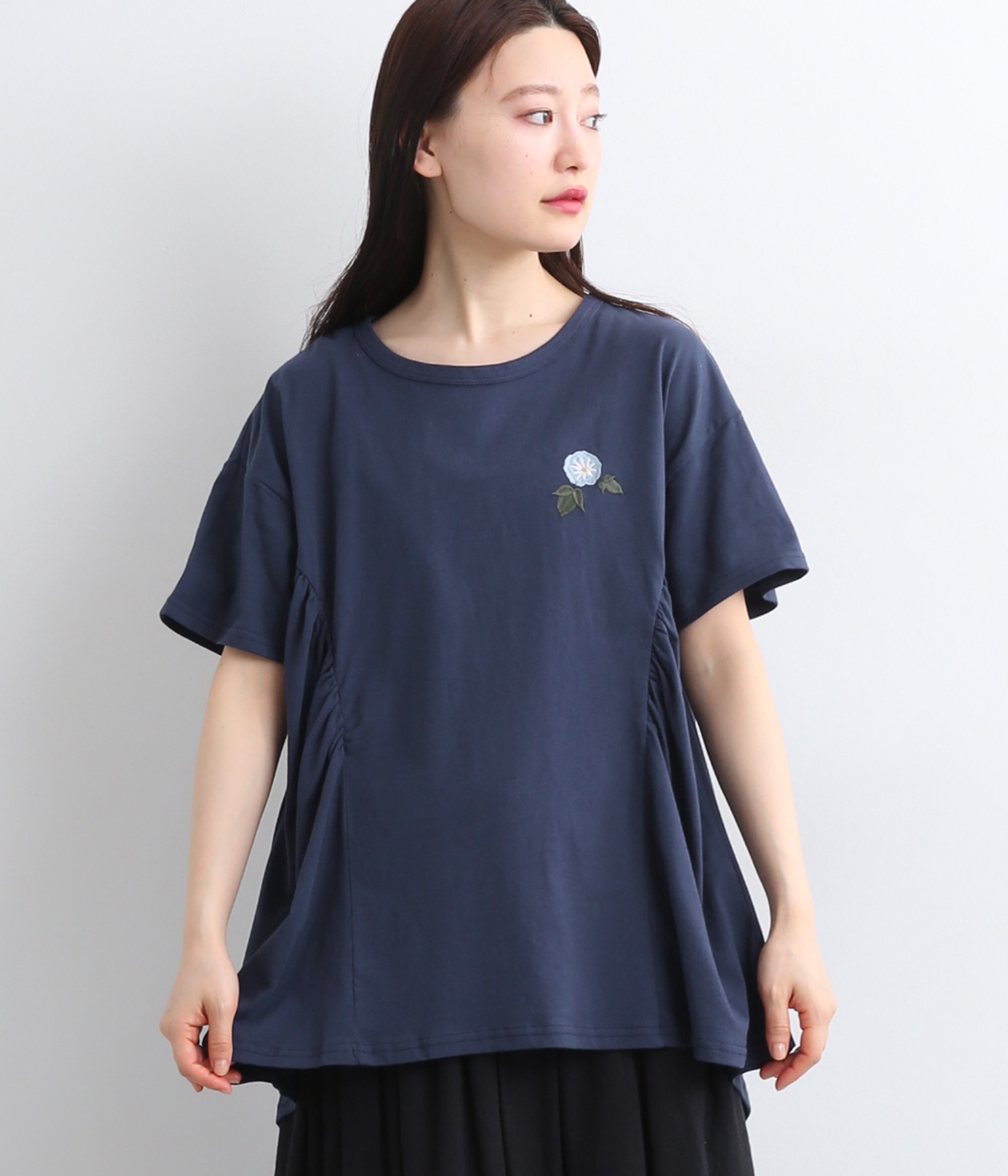 アサガオ刺繍フレアＴシャツ(ネイビー-ONESIZE)