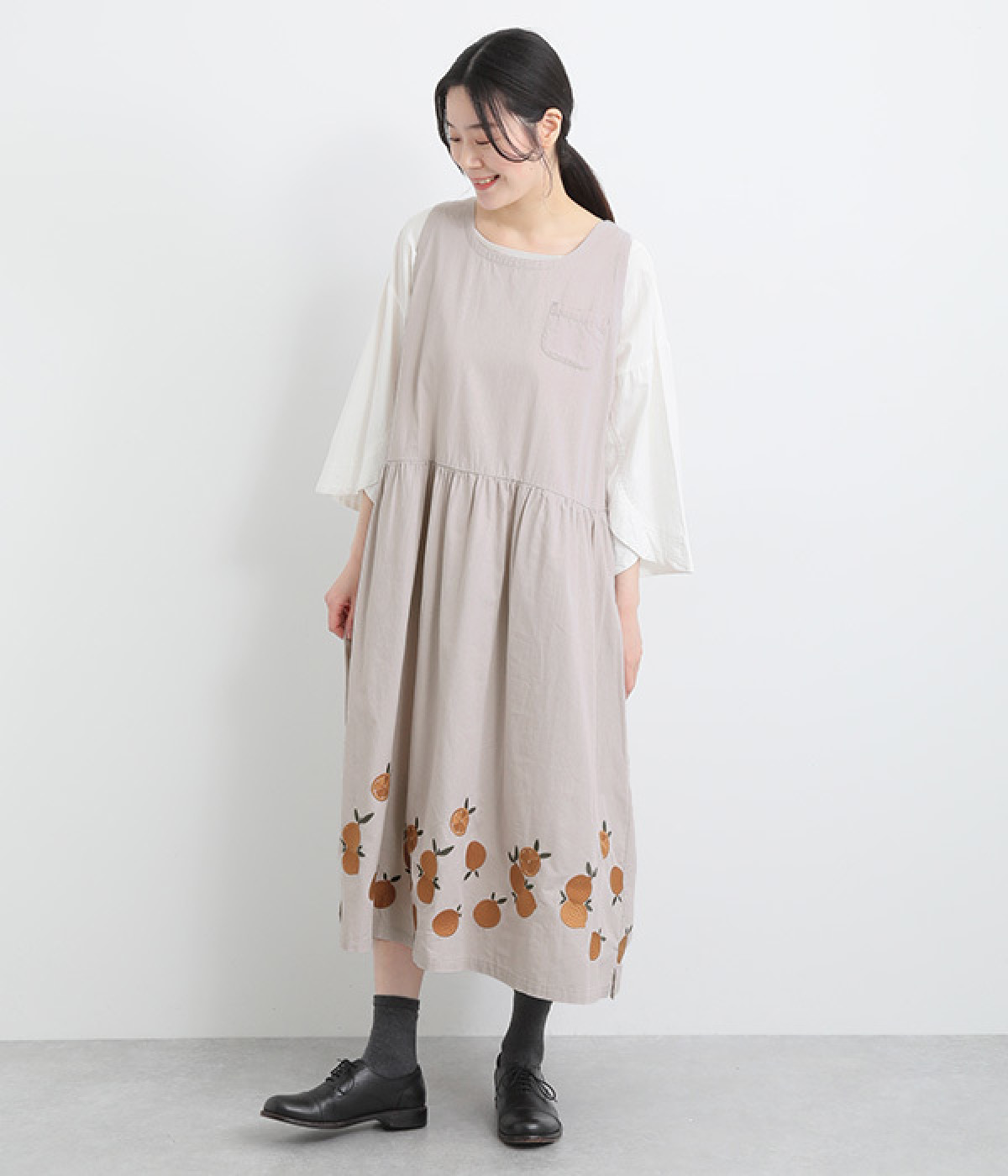 コットンスムースツイル柑橘刺繍ジャンパースカート(グレー-ONESIZE)