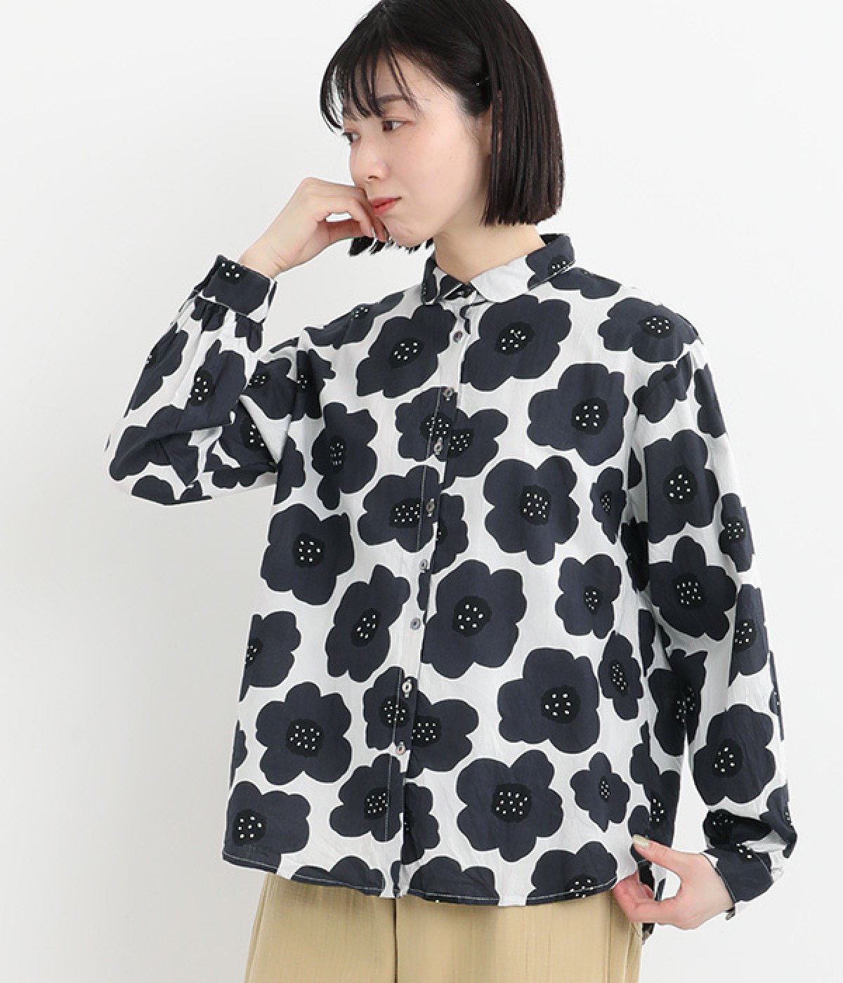 コットンシーチング花柄プリント長袖シャツ(ホワイト-ONESIZE)