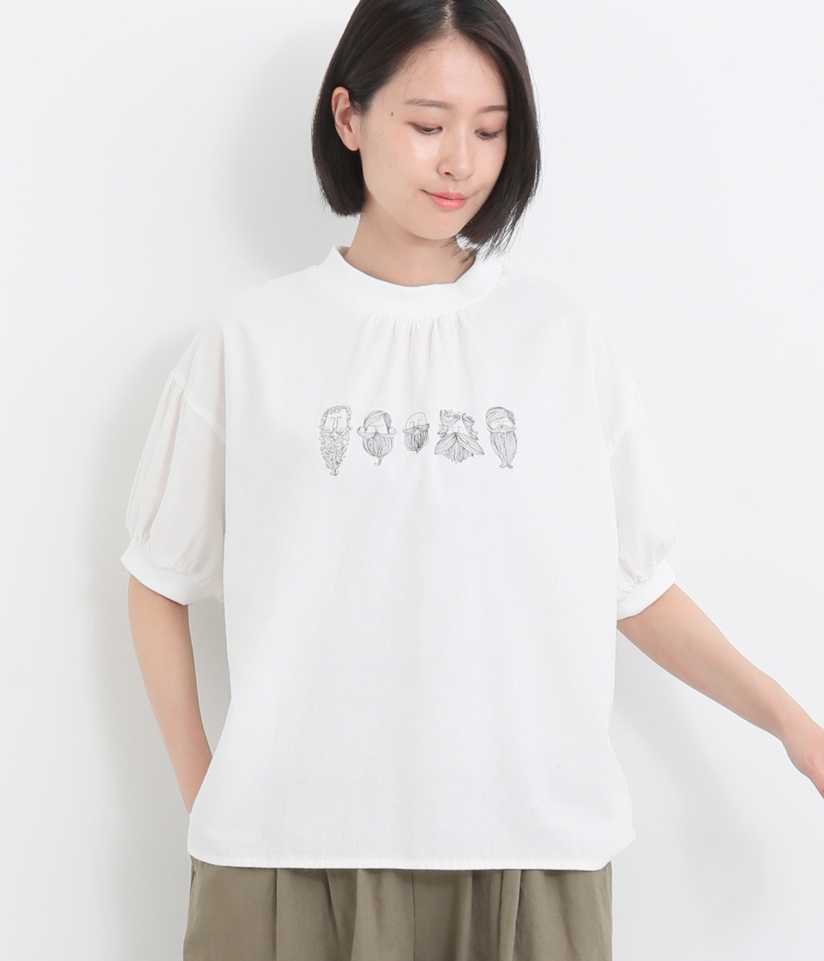 シャリシャリオックスリブクルー刺繍Ｔシャツ(ホワイト-ONESIZE)