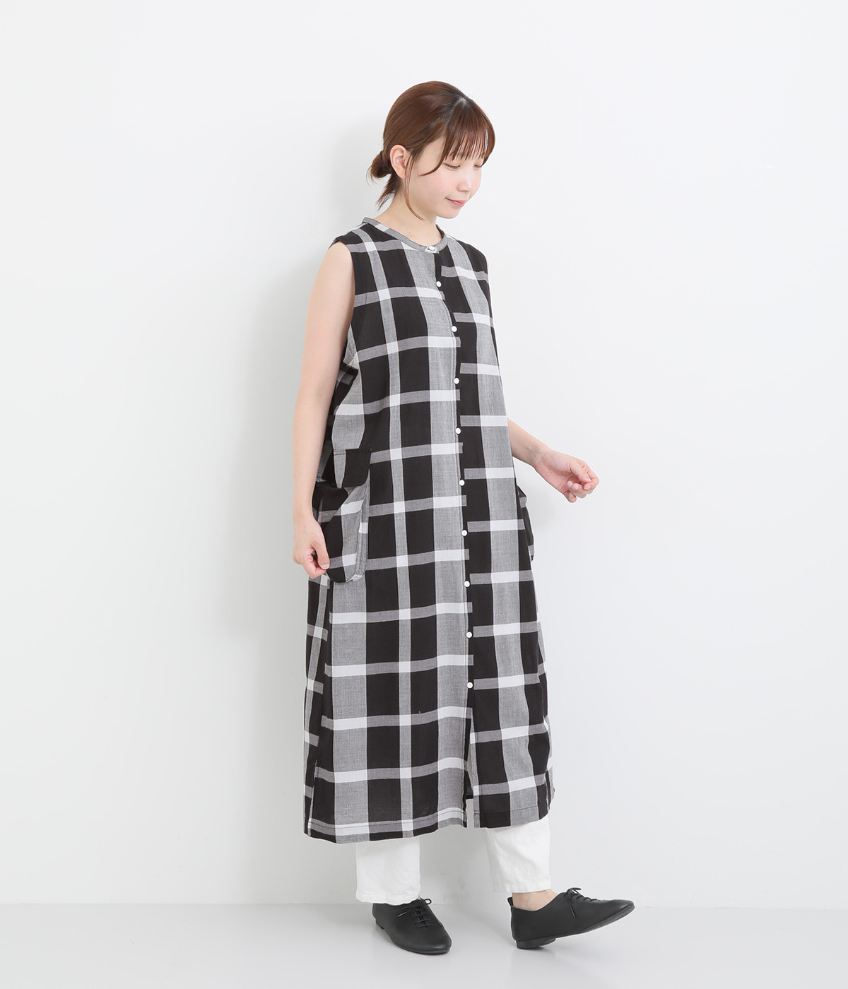 コットンチェックノースリーブワンピース(ブラック×ホワイト-ONESIZE)
