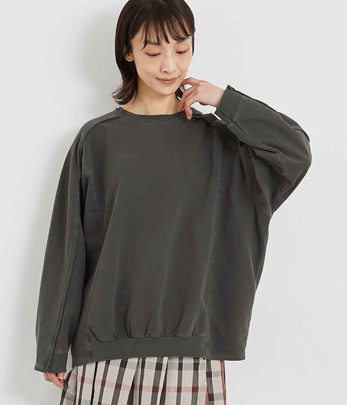 裏毛ピグメントバイオ加工切替プルオーバー(チャコール-ONESIZE)