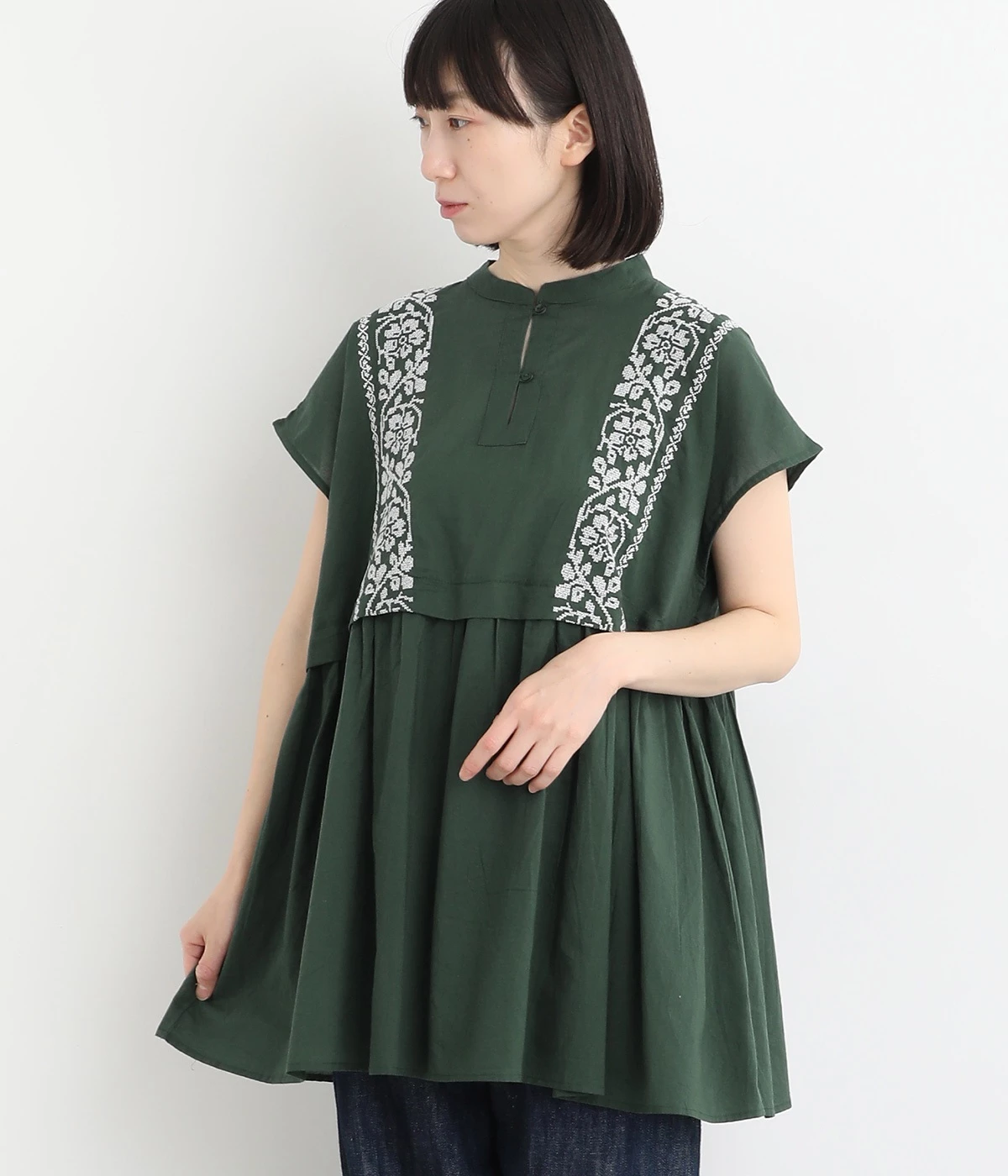 キャンブリック刺繍 チュニック(グリーン-ONESIZE)