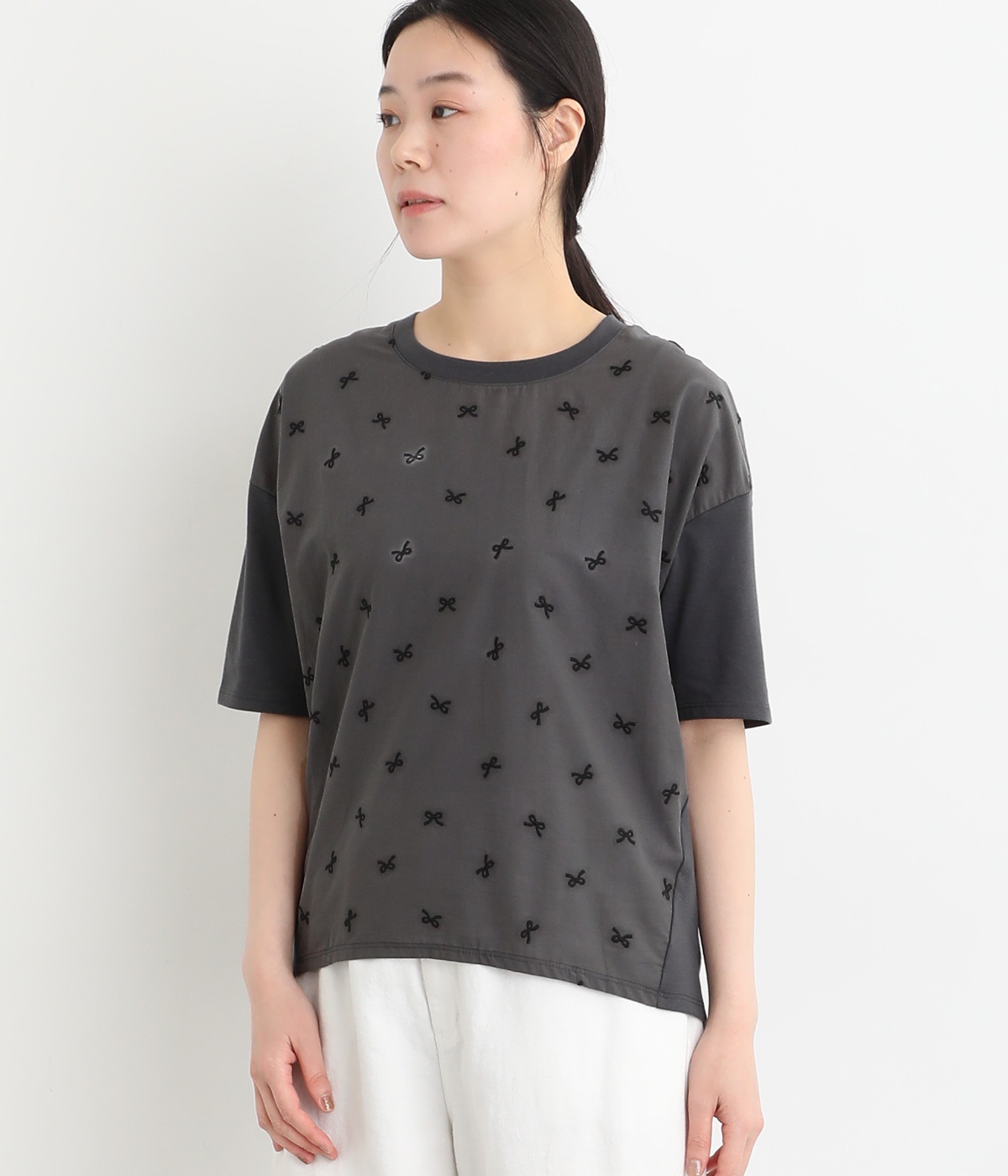 総刺繍切替プルオーバー(チャコール-ONESIZE)