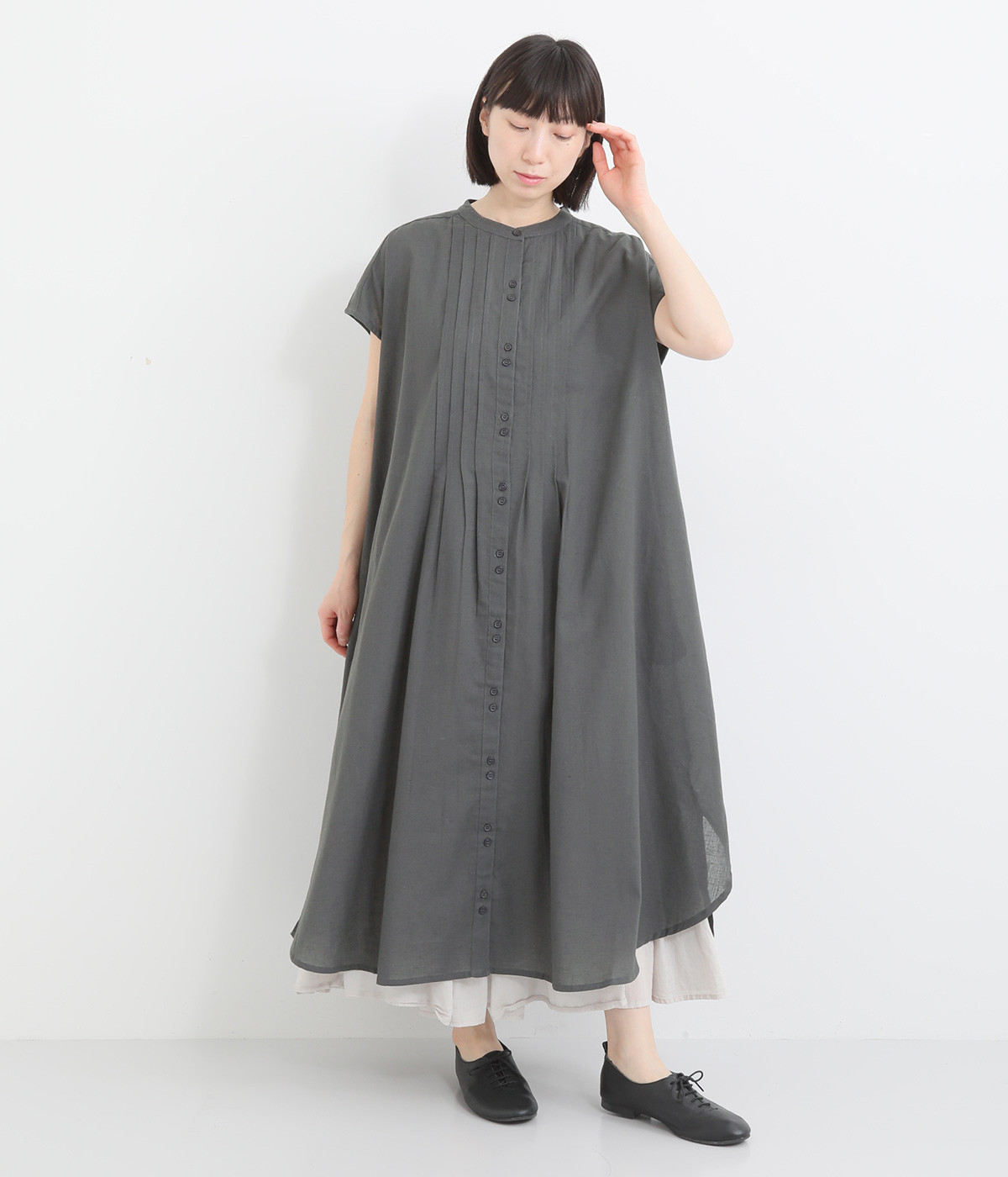 コットンリネン ノースリーブワンピース(チャコール-ONESIZE)