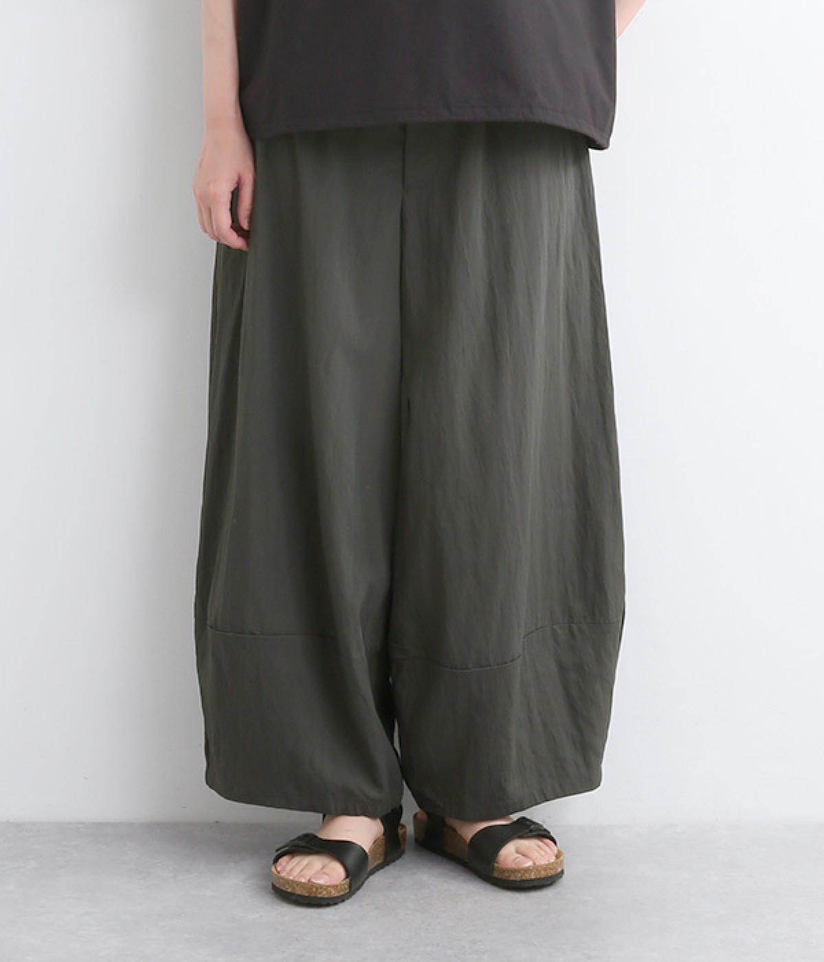 レーヨンナイロンツイルバルーンパンツ(チャコール-ONESIZE)