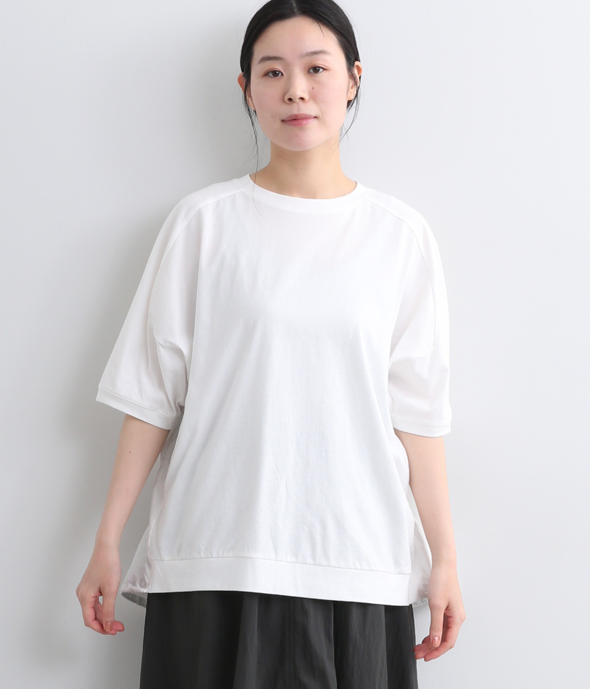 コットン背面タックギャザープルオーバー(オフホワイト-ONESIZE)