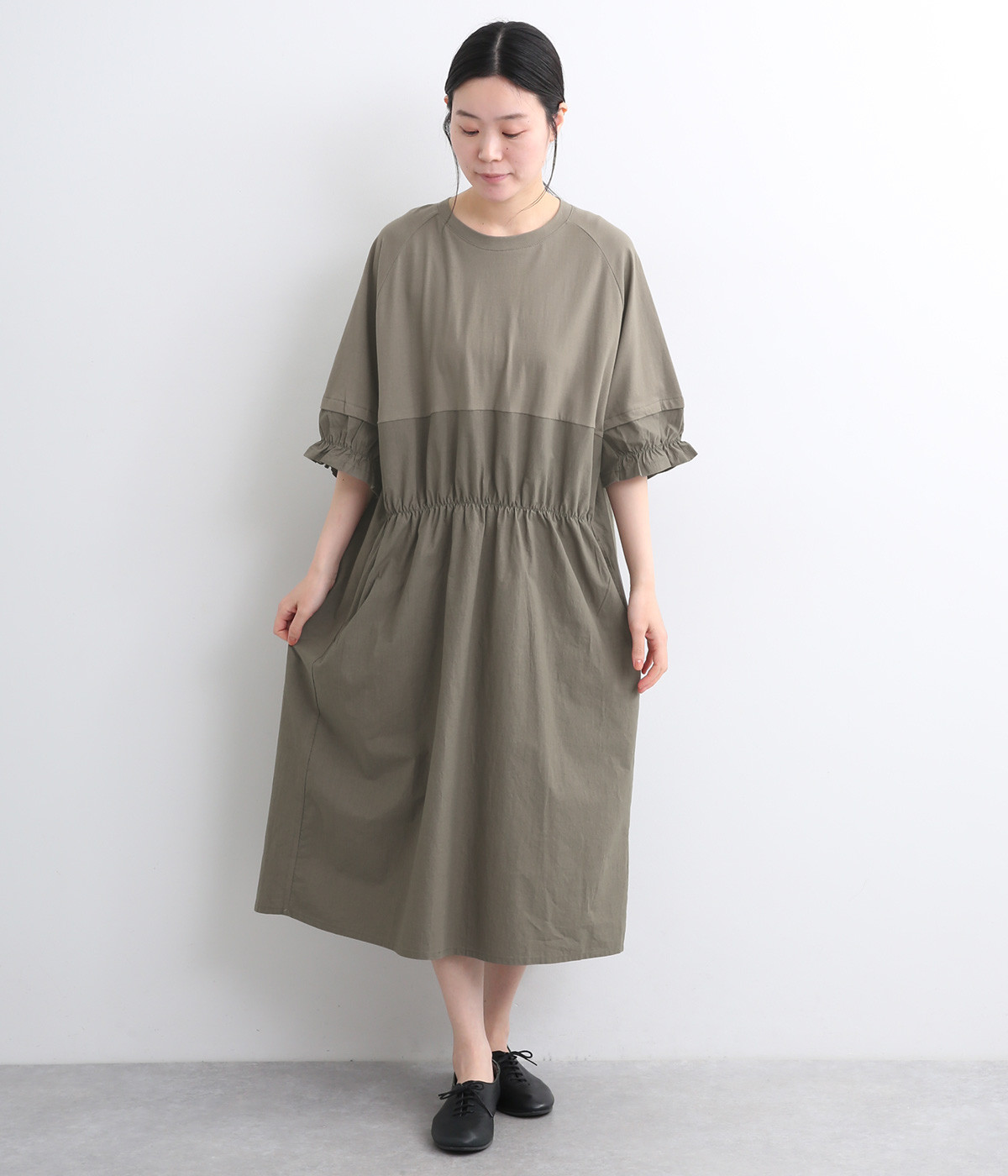 コットン布帛切替ギャザーワンピース(グレージュ-ONESIZE)