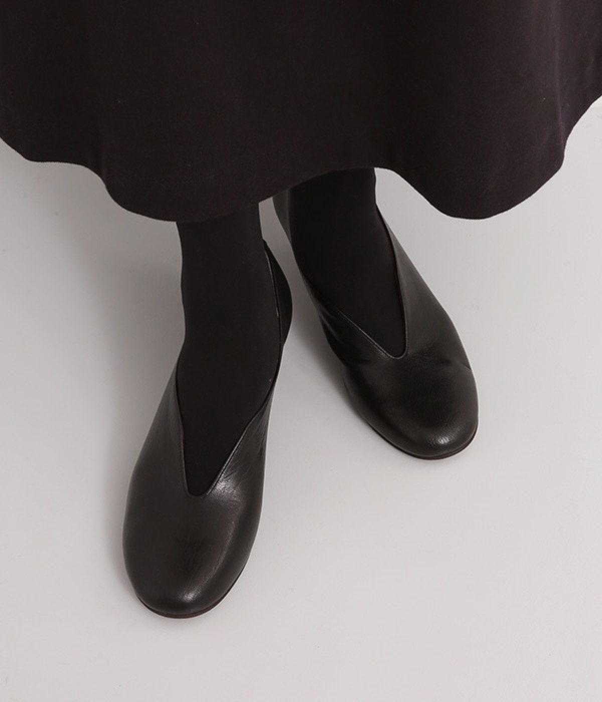 ウェッジソールパンプス　VANESSA(ブラック-225)