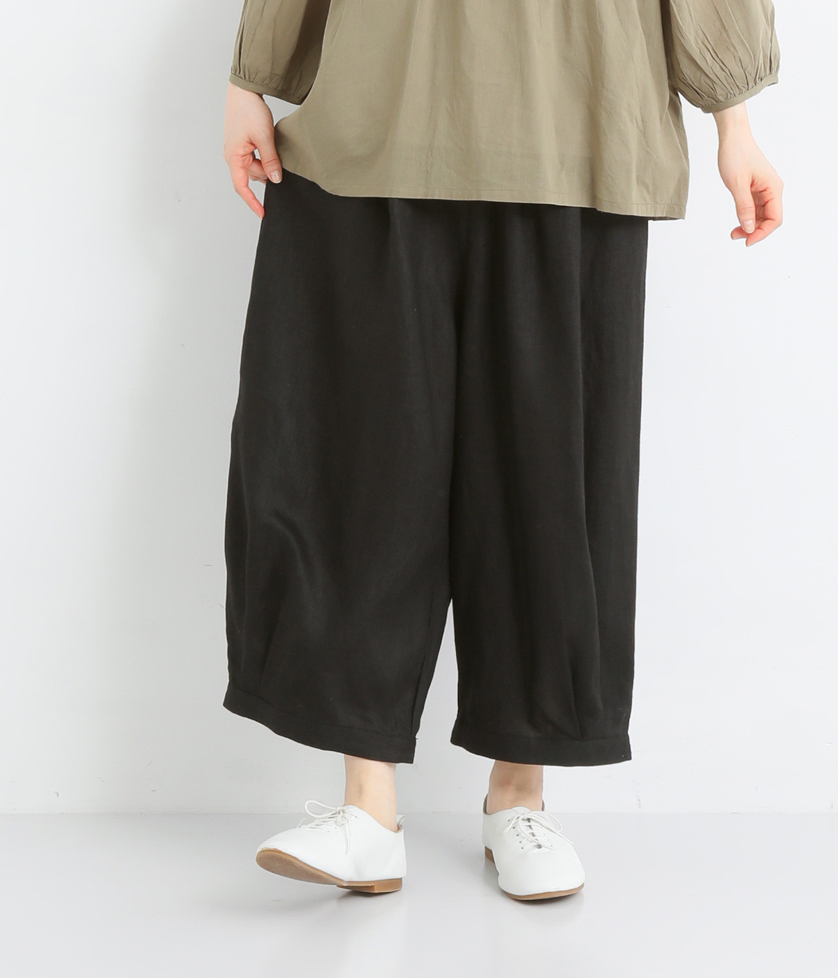 【tukuroi by SUN VALLEY】リネン平織　バルーンパンツ(クロ-ONESIZE)