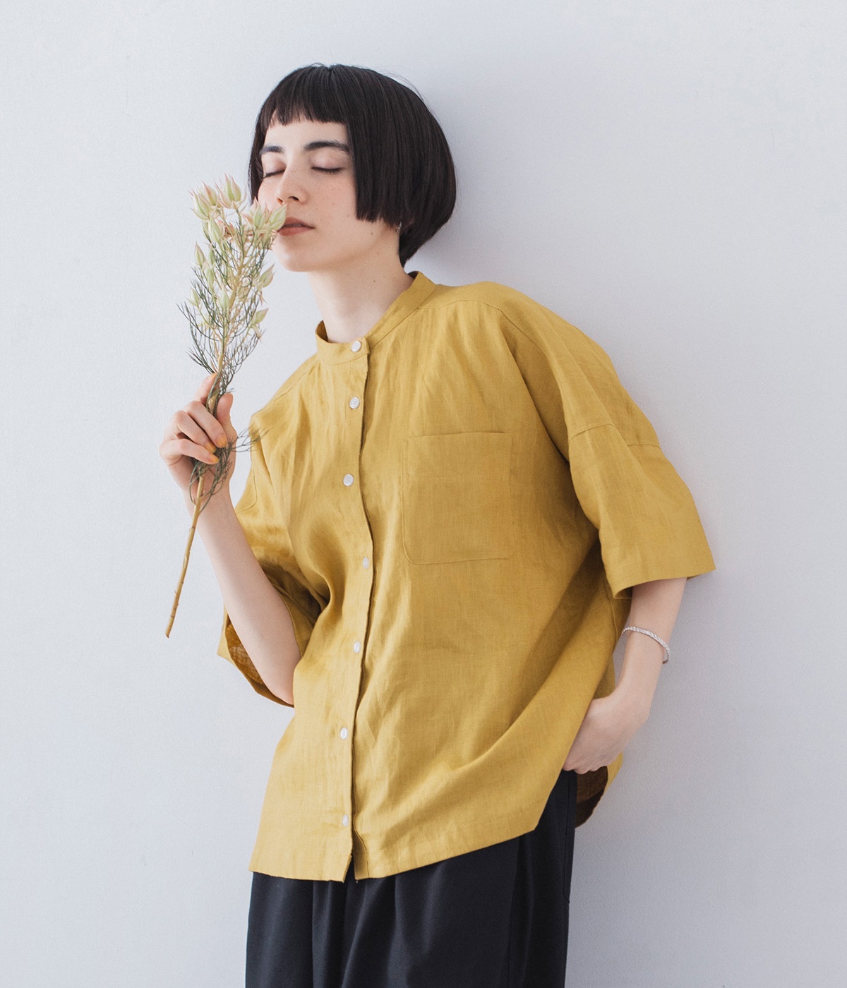 リネン平織スタンドカラーブラウス(マスタード-ONESIZE)