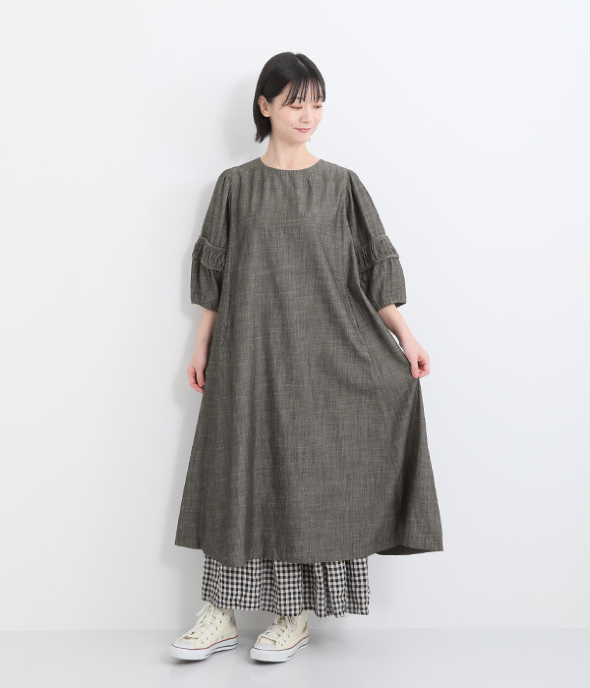 コットンムラ糸デニムパフスリーブワンピース(ブラック-ONESIZE)