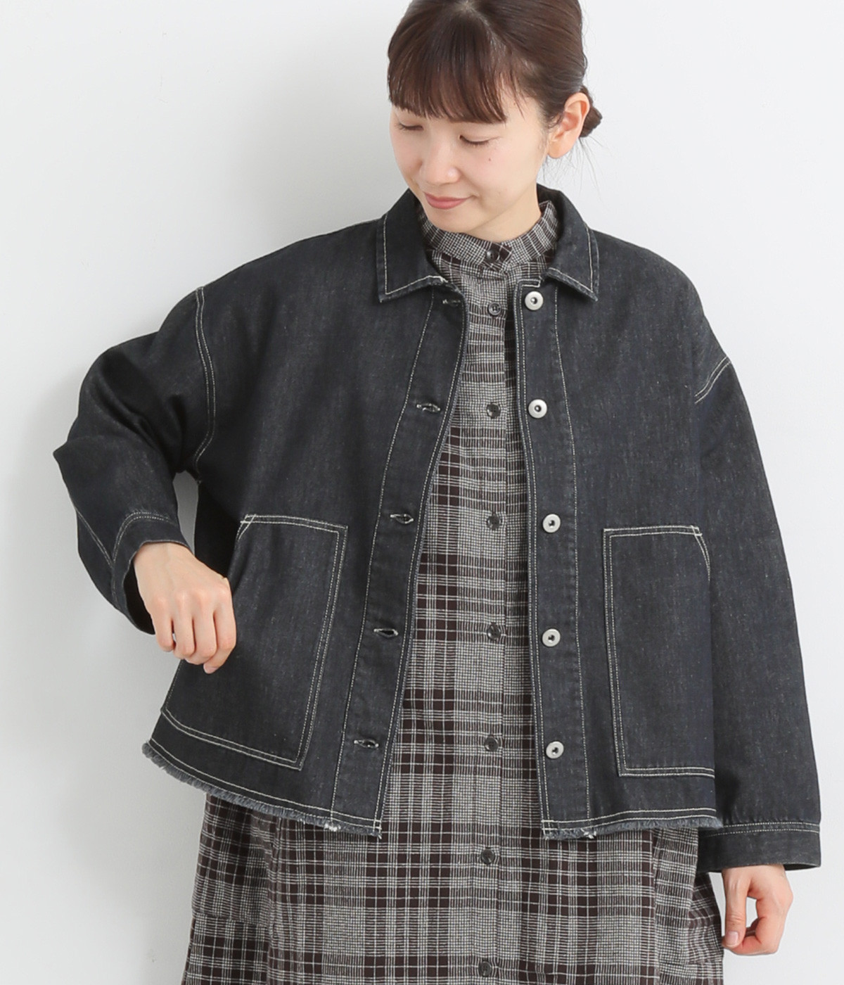 コットンデニム裾フリンジジャケット(INDIGOネイビー-ONESIZE)