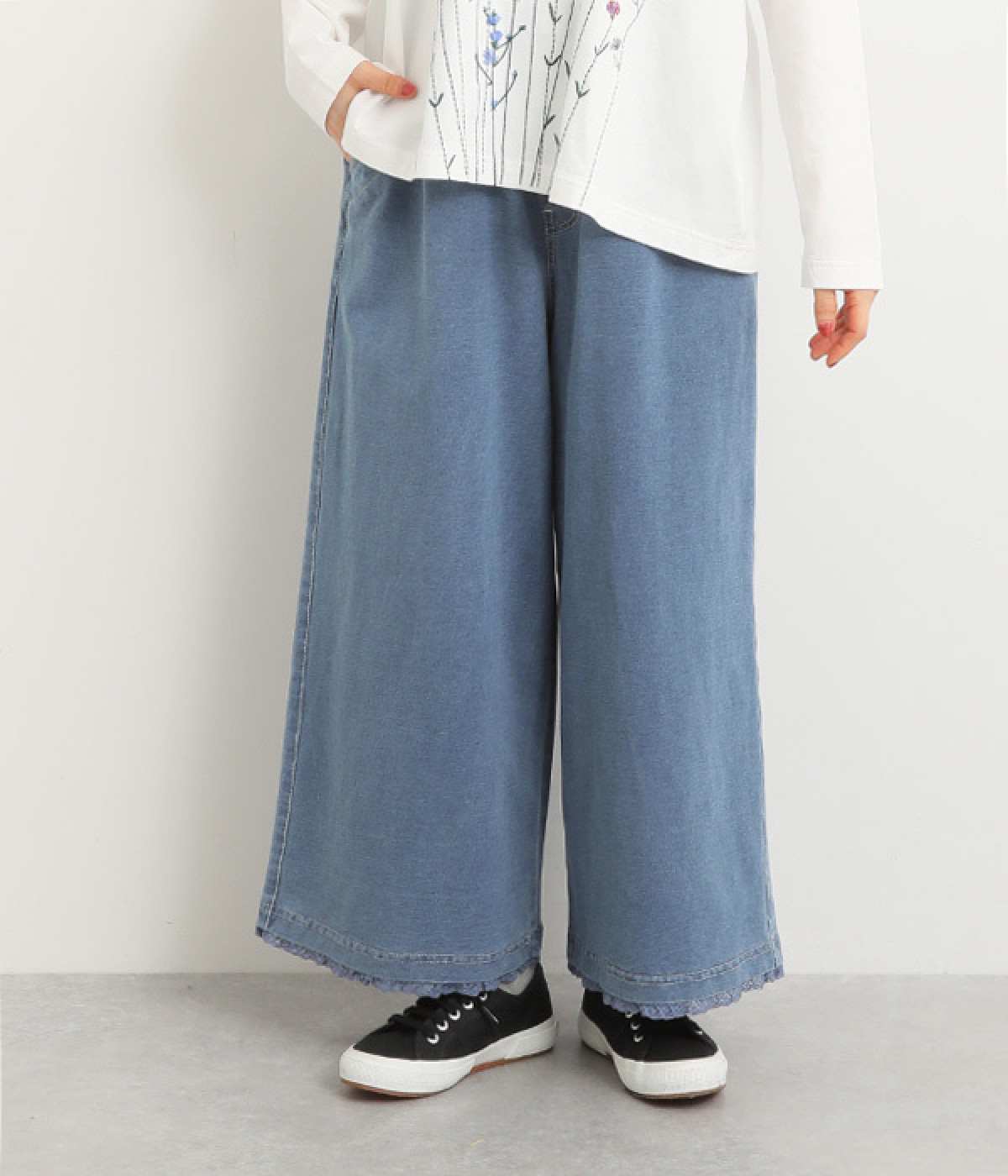 インレイデニムストレッチワイドストレートパンツ(ブルー-ONESIZE)