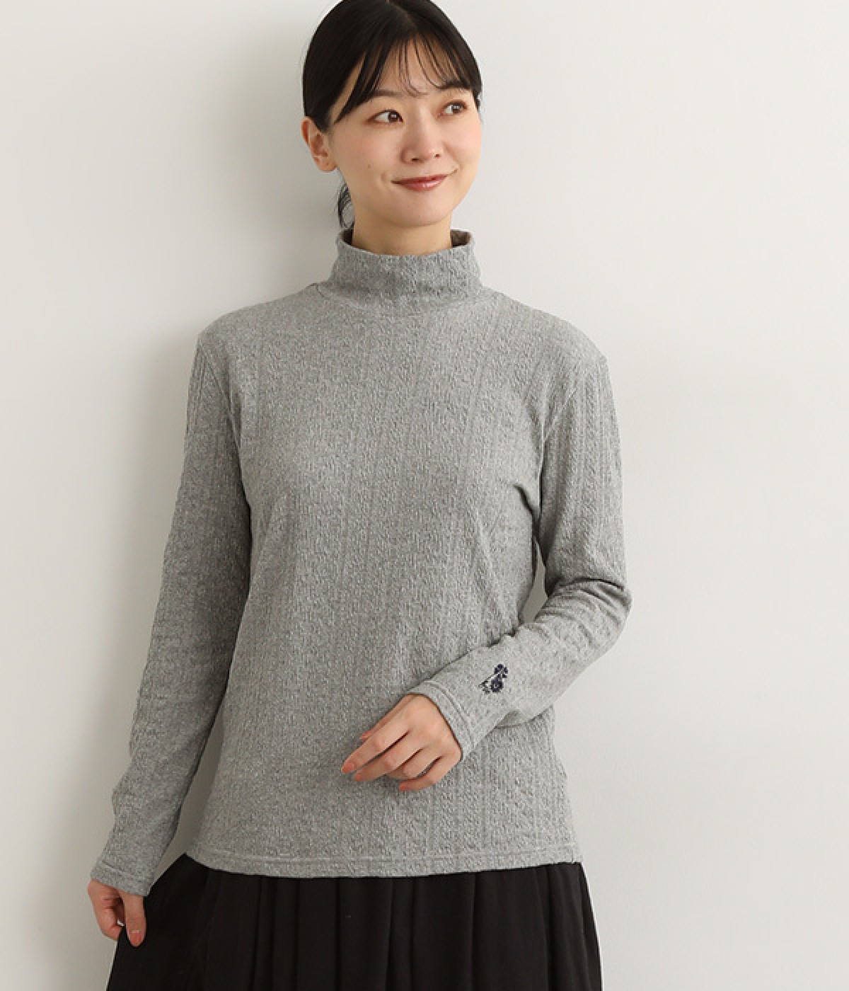 ケーブルジャカードフラワーワンポイント刺繍タートルカットソー(杢ベージュ-ONESIZE)
