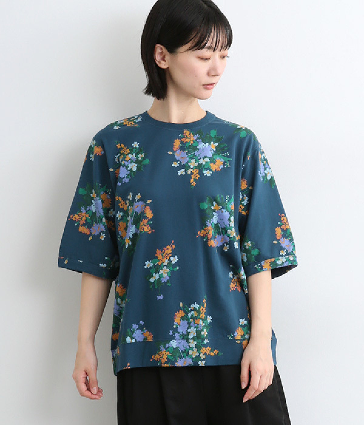 ミニ裏毛ロマンチックフラワープリント半袖スウェット(ブルー-ONESIZE)
