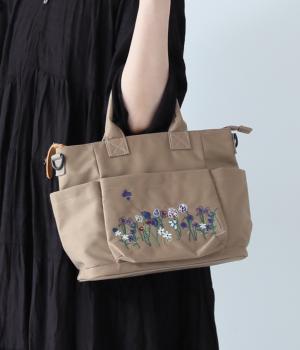 ｢glanta｣フローラルハーモニー刺繍スクエアトートショルダーバッグ(キャメル-ONESIZE)