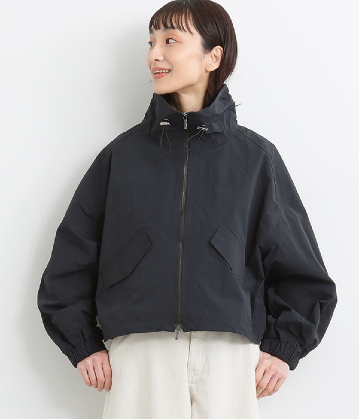 撥水加工ショートマウンテンパーカ(ブラック-ONESIZE)