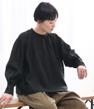リネン　バンドカラーブラウス(ブラック-ONESIZE)