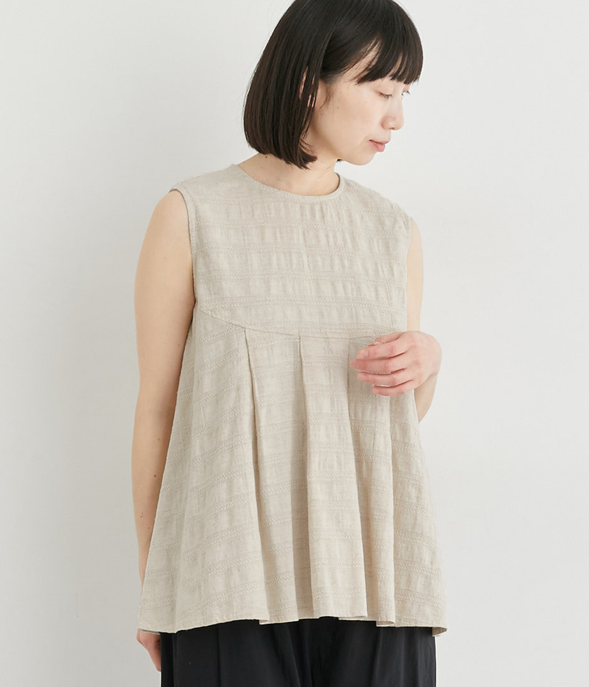 コットンリネントビー　スリーブレスプルオーバー(ナチュラル-ONESIZE)