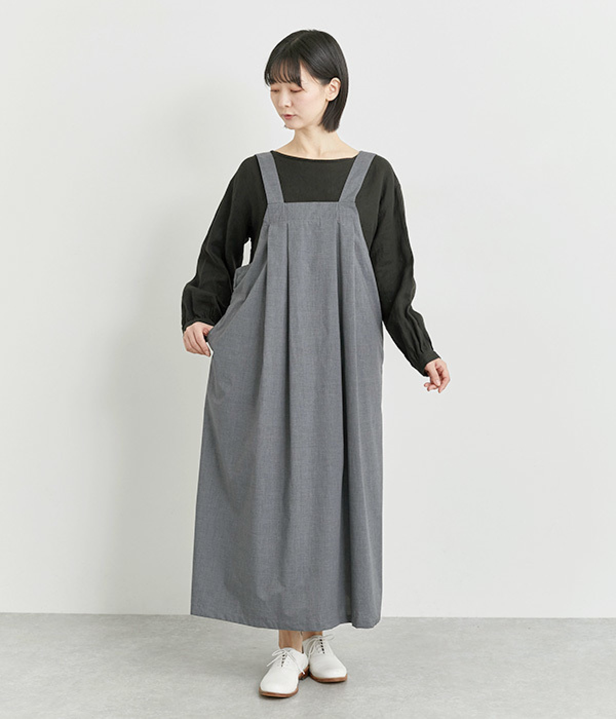 コンフォートライトストレッチジャンパースカート(チャコール-ONESIZE)