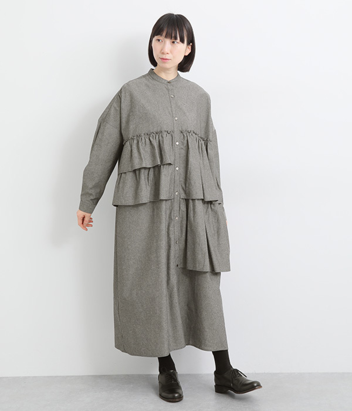 コットンシャンブレー　フリルアシンメトリーワンピース(ブラック-ONESIZE)
