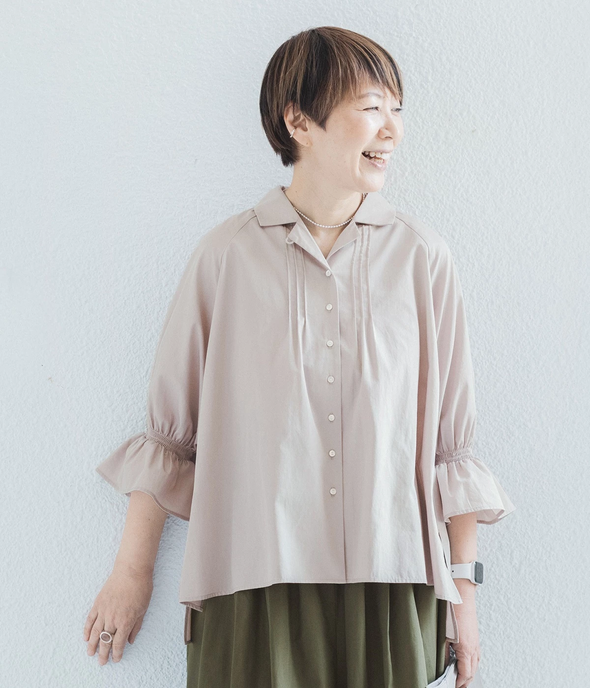 別注｜金子敦子さんコラボ　どこでもブラウス(グレージュ-ONESIZE)