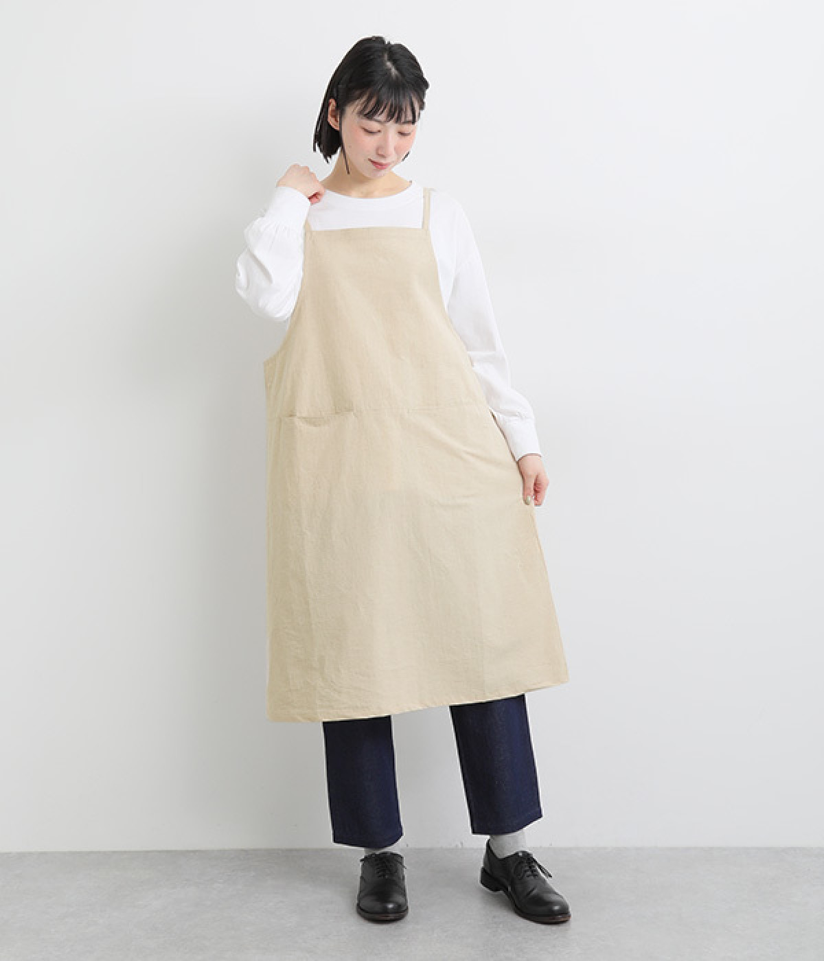 コットンリネン高密度ローン　エプロンワンピース(ナチュラル-ONESIZE)