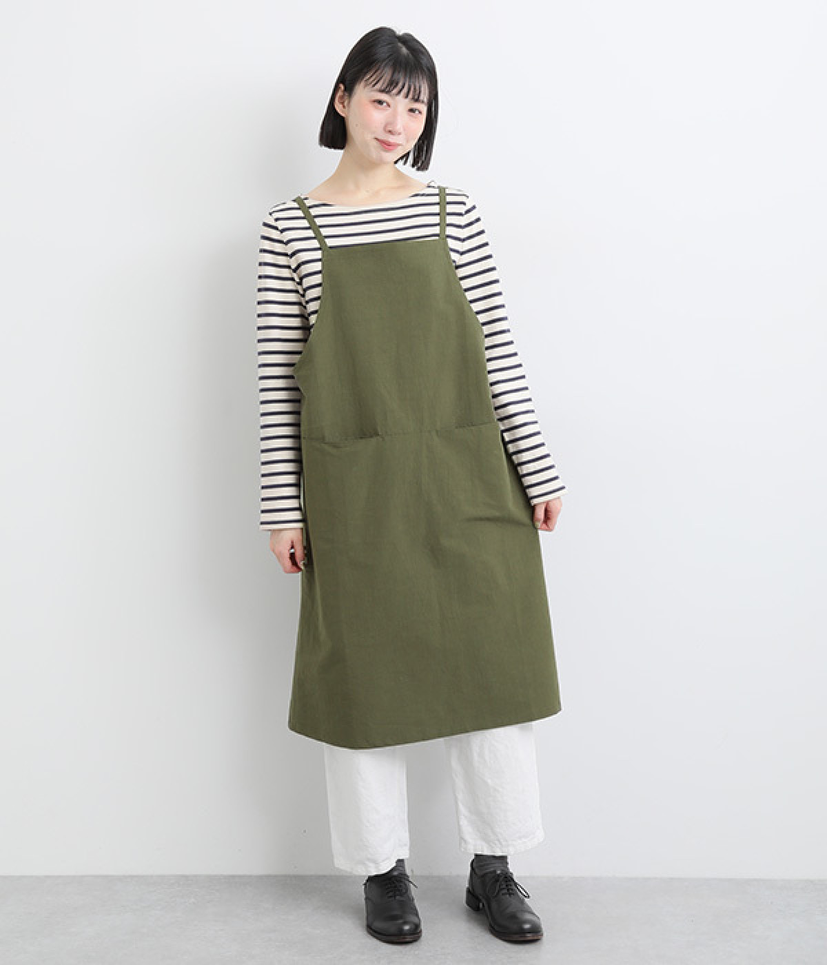 コットンリネン高密度ローン　エプロンワンピース(カーキ-ONESIZE)