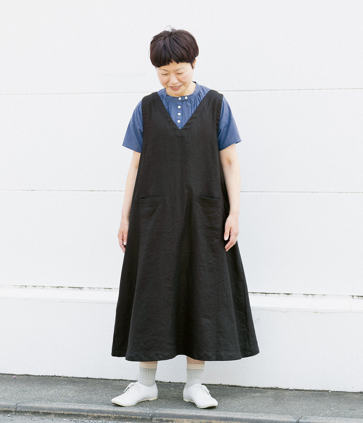 リネンレーヨンツイル　2wayジャンパースカート(ブラック-ONESIZE)