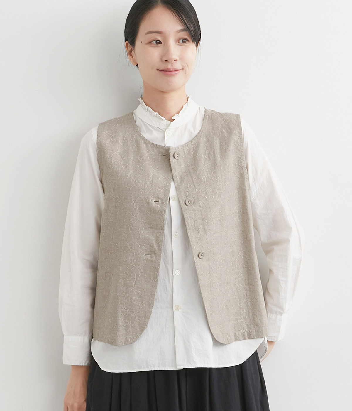 コットンリネン刺繍ベスト(ベージュ-ONESIZE)
