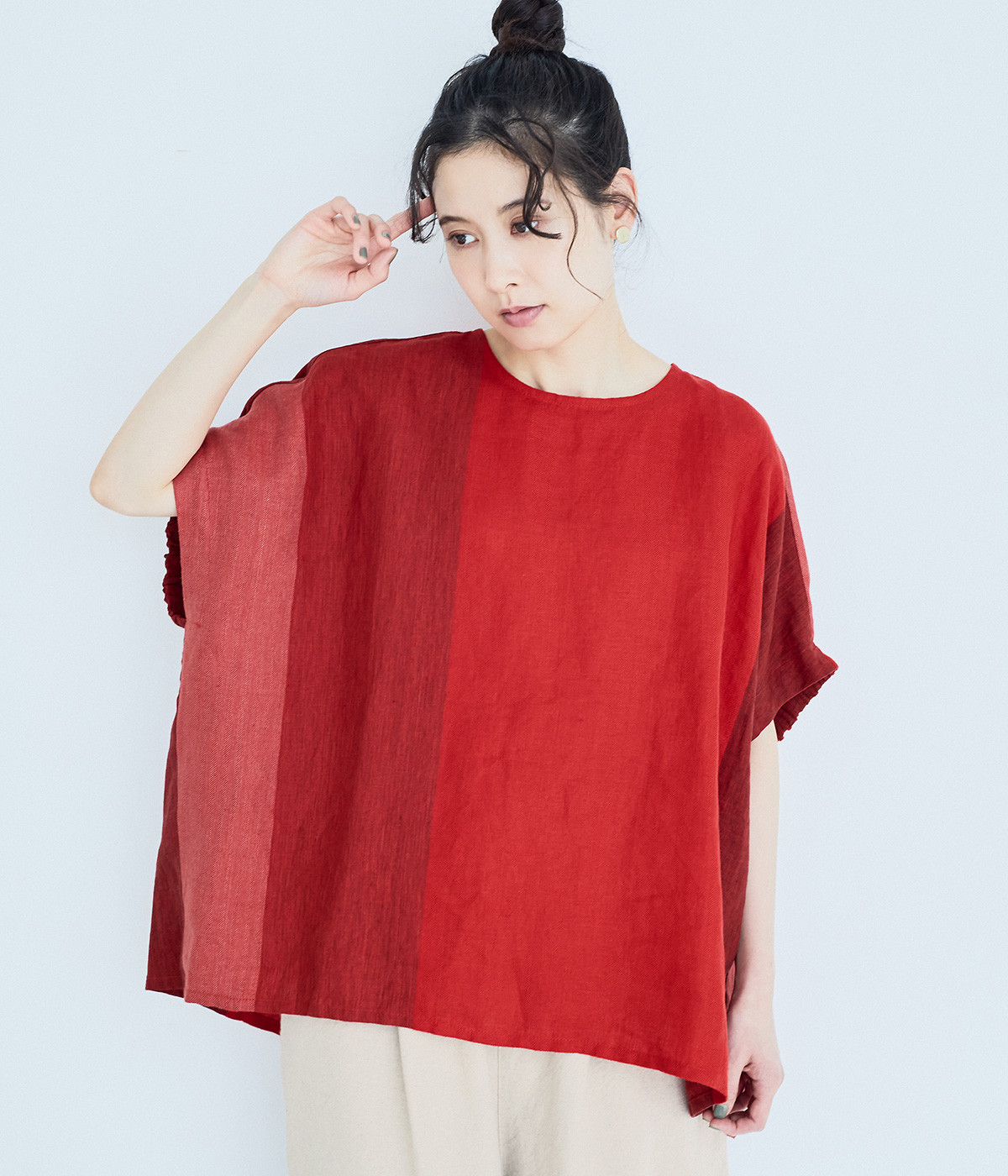 リネンパネルストライプ袖口ギャザーブラウス(レッド-ONESIZE)