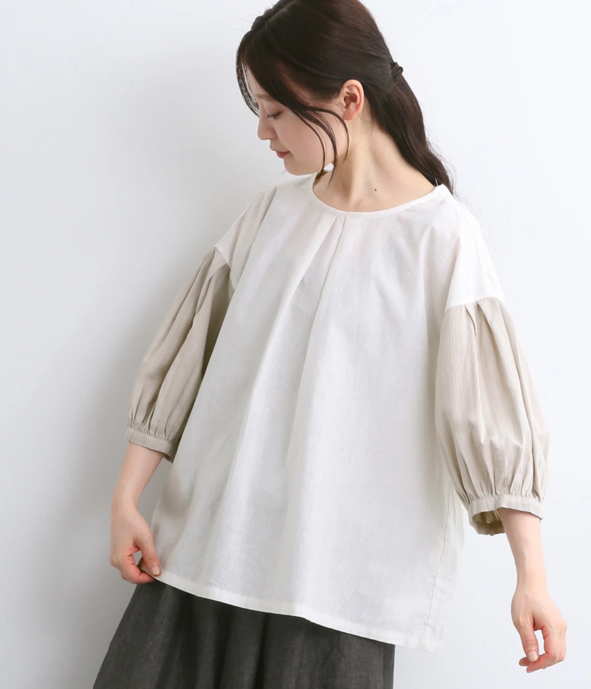 コットンリネン平織り袖別布切替ブラウス(ホワイト-ONESIZE)