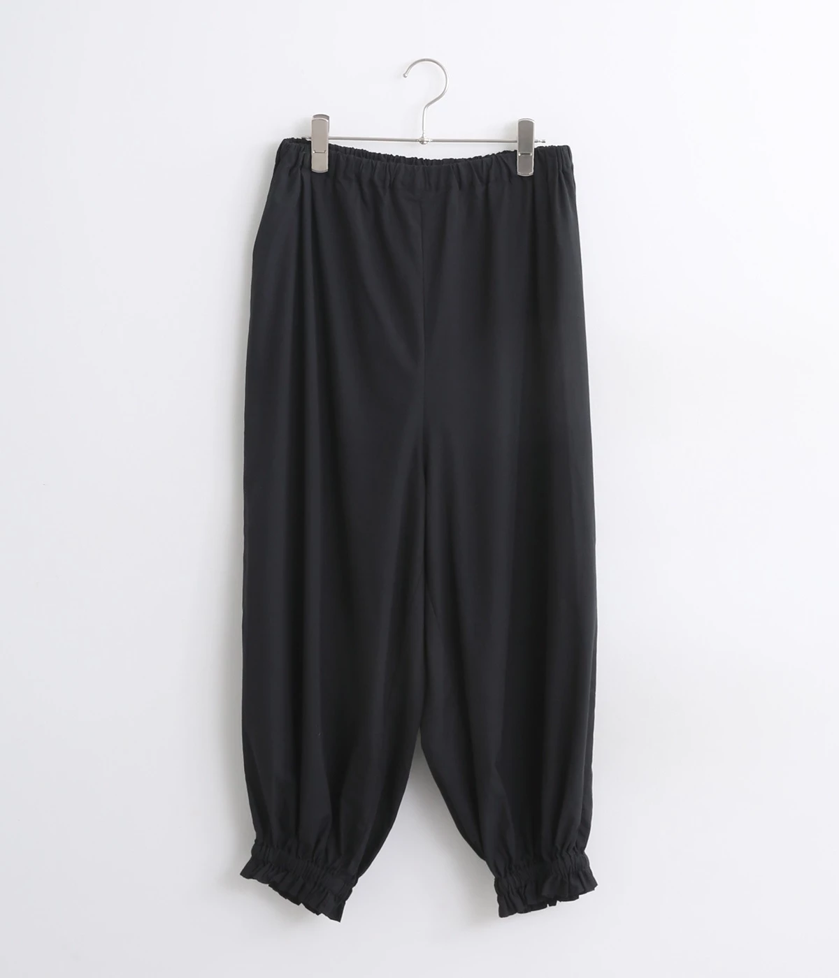 コットン細番手平織り無地裾ゴムバルーンペチパンツ(ブラック-ONESIZE)