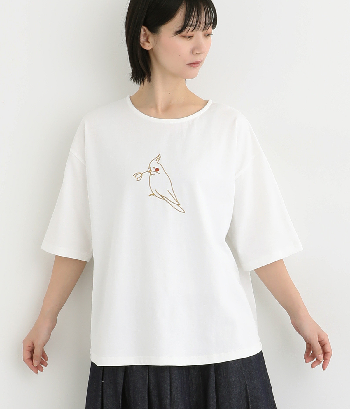 5分袖オカメインコ刺繍Tシャツ(ホワイト-ONESIZE)